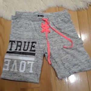 Lightweight sweatpants